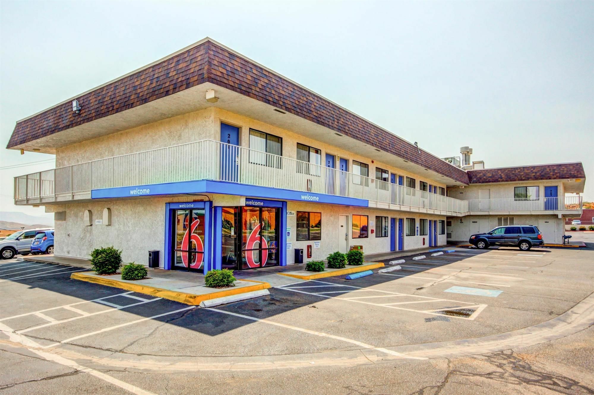Motel 6 Saint George, Ut Esterno foto