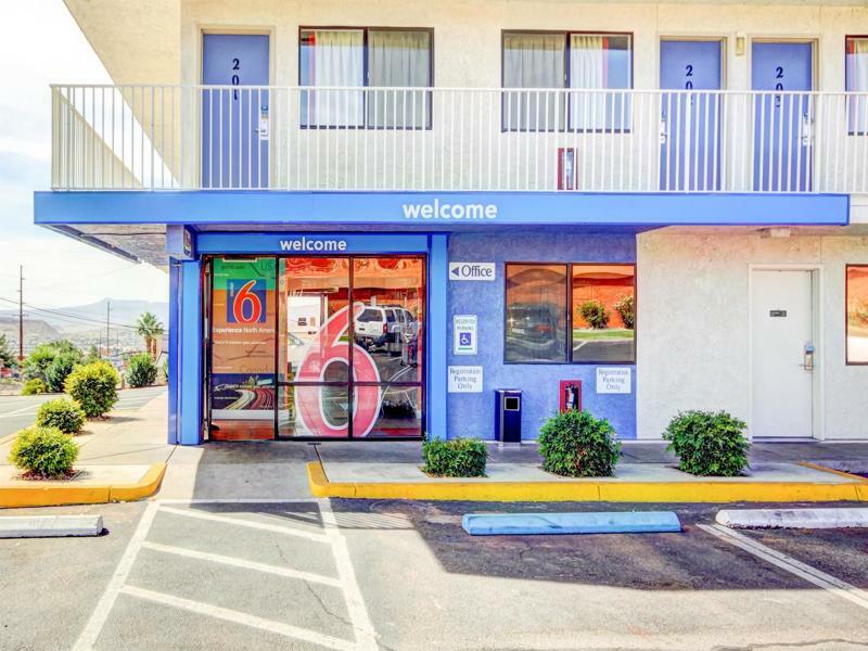 Motel 6 Saint George, Ut Esterno foto